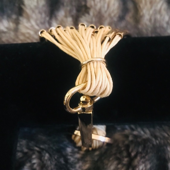 NWOT SAACHI Multi Strand Bracelet✨ - Picture 5 of 8